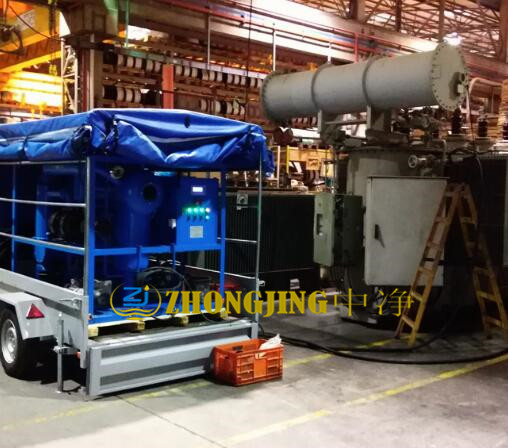 出口国外印尼客户厢式拖车式滤油机现场